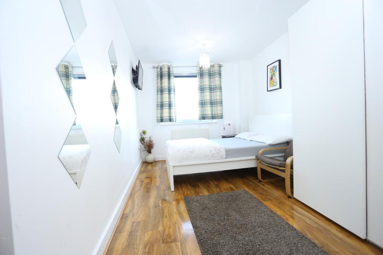 Lovely View 2 Beds 2 Bath Apartment, Londra Dış mekan fotoğraf